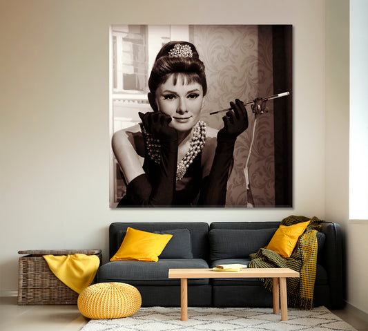 AUDREY HEPBURN Celebs Canvas Print Artesty