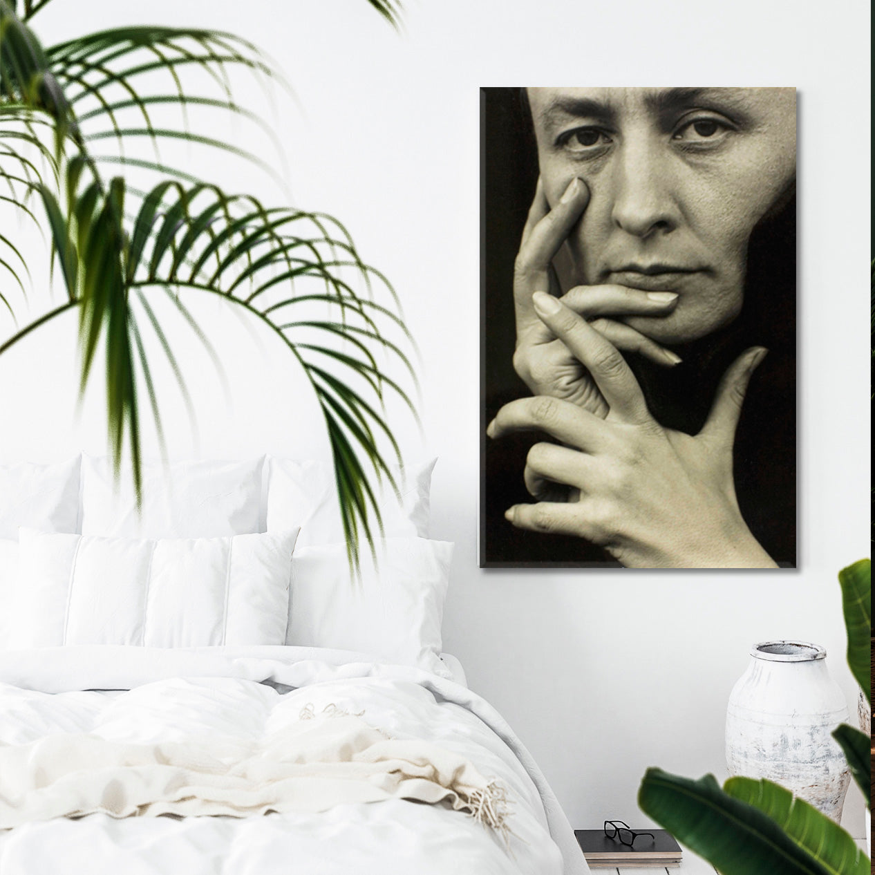 Georgia O'Keeffe Hands Female Painter - Vertical Celebs Canvas Print Artesty   