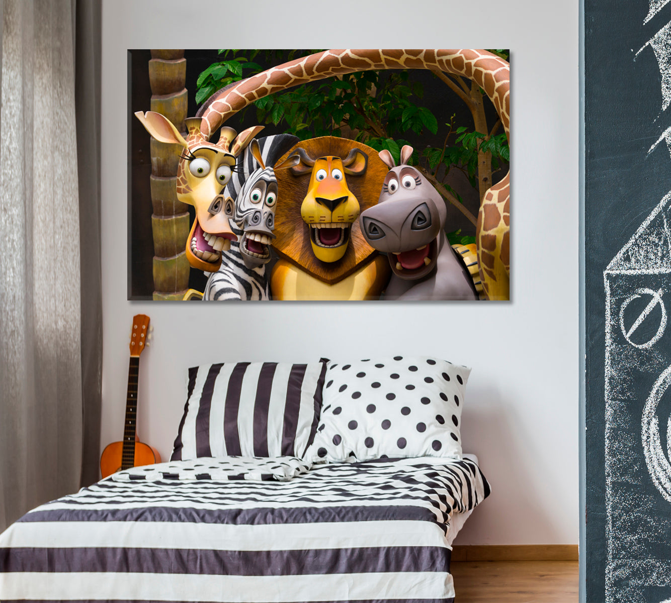 MADAGASCAR Kids Room Nursery Concept Cute Animals Cartoon Canvas Print TV, Cartoons Wall Art Canvas Artesty 1 panel 24" x 16" 