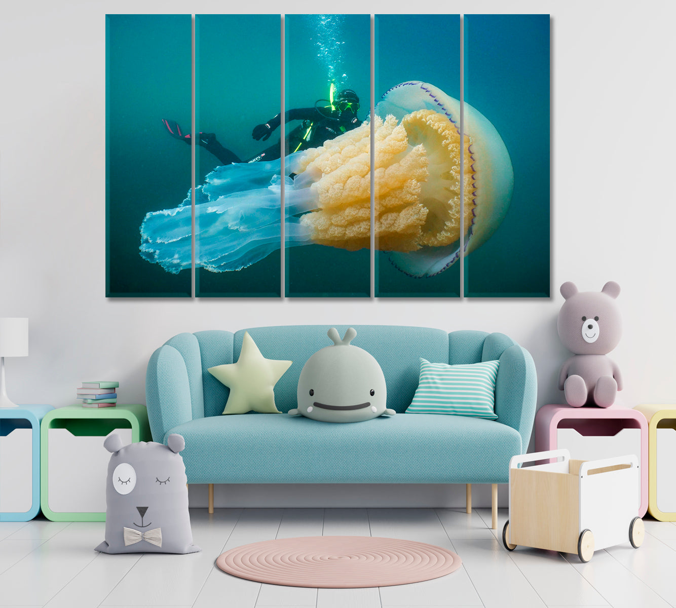 DEEP SEA Underwater Diving Giant Lion's Mane Jellyfish Medusa Ocean Nautical, Sea Life Pattern Art Artesty 5 panels 36" x 24" 